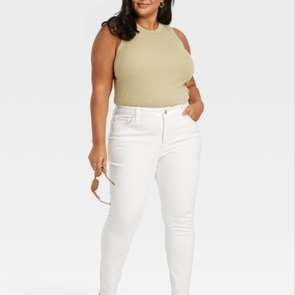 *Ava & Viv Womens Mid Rise Classic Fit Full Mid-Rise Skinny Jeans Midweig…